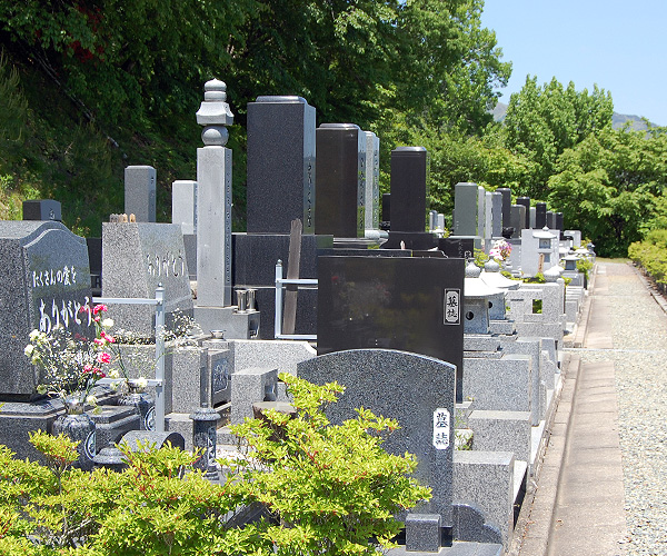 霊園構内の写真。